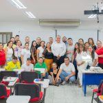 Una fotografía del equipo de la Alcaldía Municipal de Girardot, tomando el Curso en Gestión y Administración Pública, en la Universidad Piloto de Colombia, Seccional del Alto Magdalena.